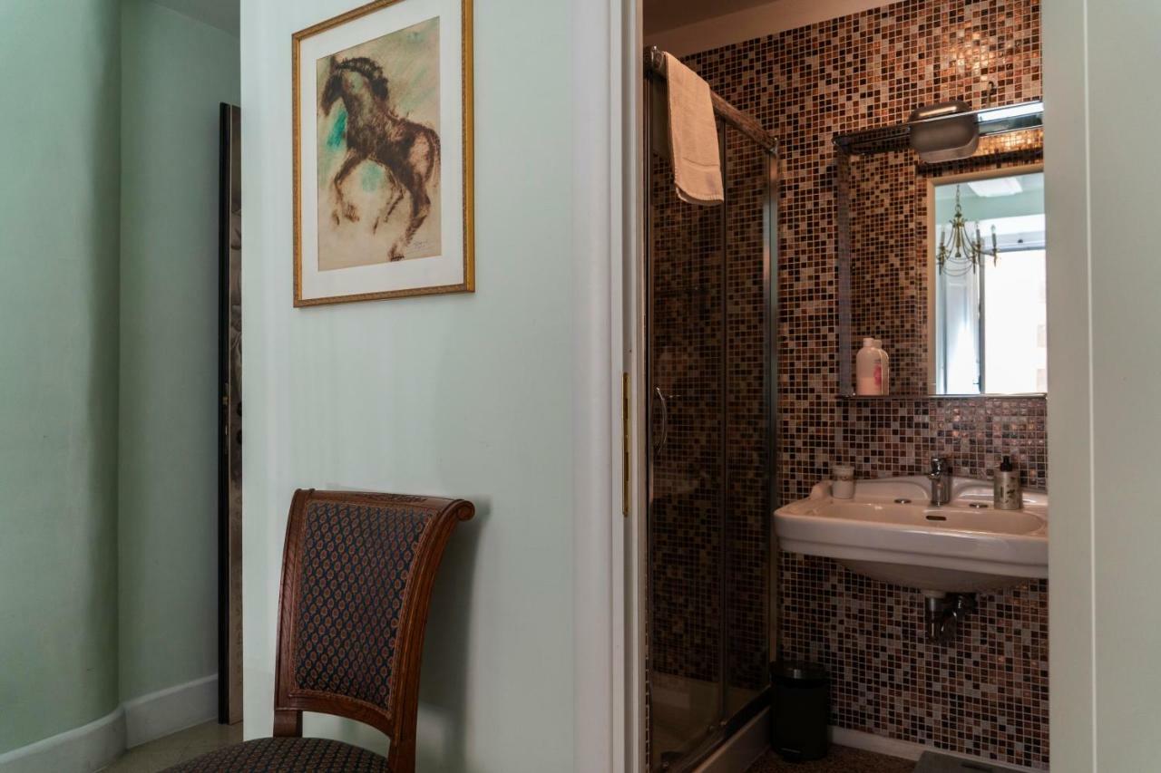 Dante'S Hell B&B Roma Ngoại thất bức ảnh